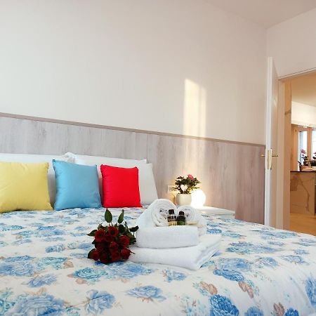 Arcobaleno Room Venezia Mestre Exterior photo