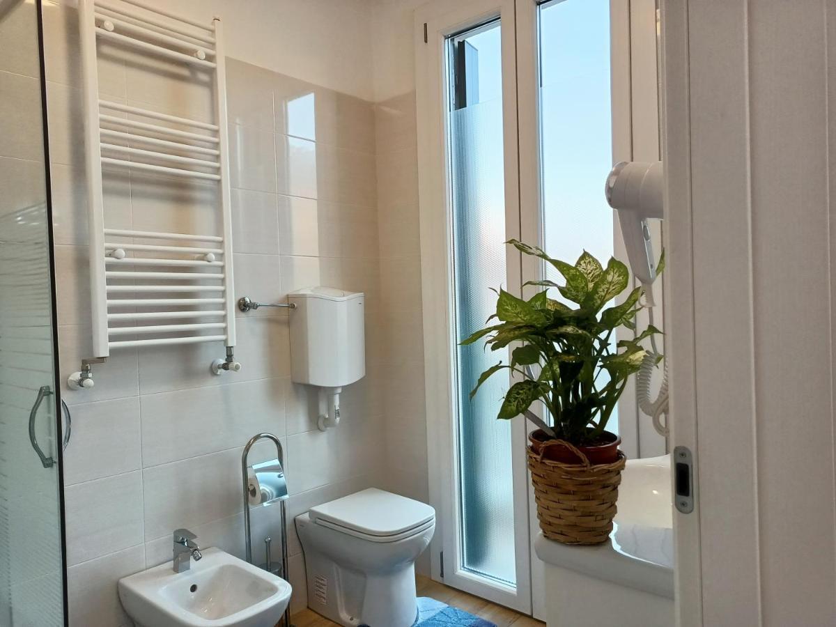 Arcobaleno Room Venezia Mestre Exterior photo